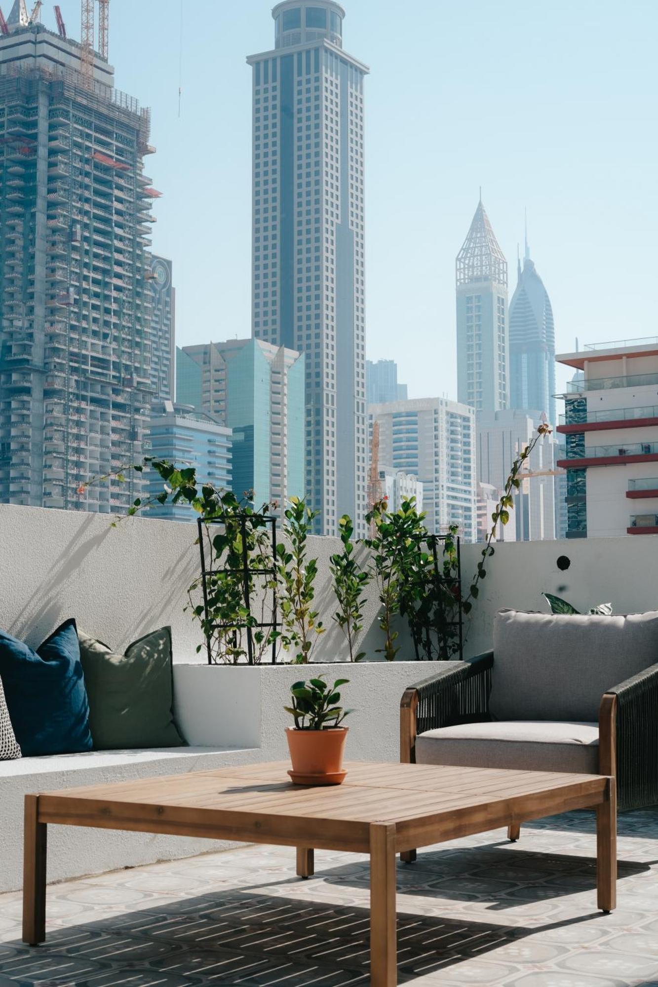 Shada Hotel Jumeirah Garden دبي المظهر الخارجي الصورة